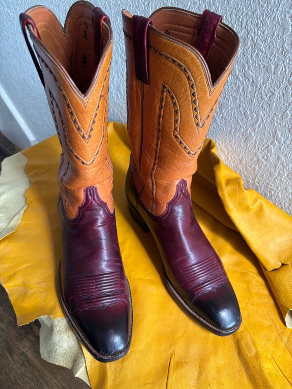 Lucchese San Antonio Handcrafted Vintage Cowboy Boots 10D 70’s EVC